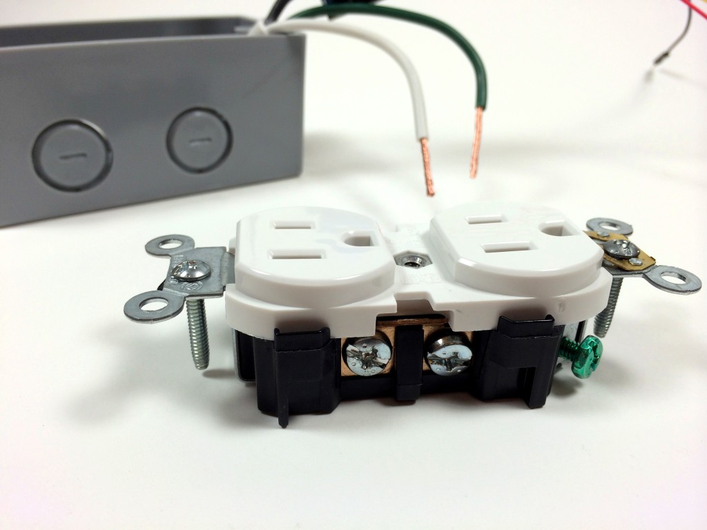 Build an Arduino Controlled Power Outlet - View of the Neutral Terminal Screw