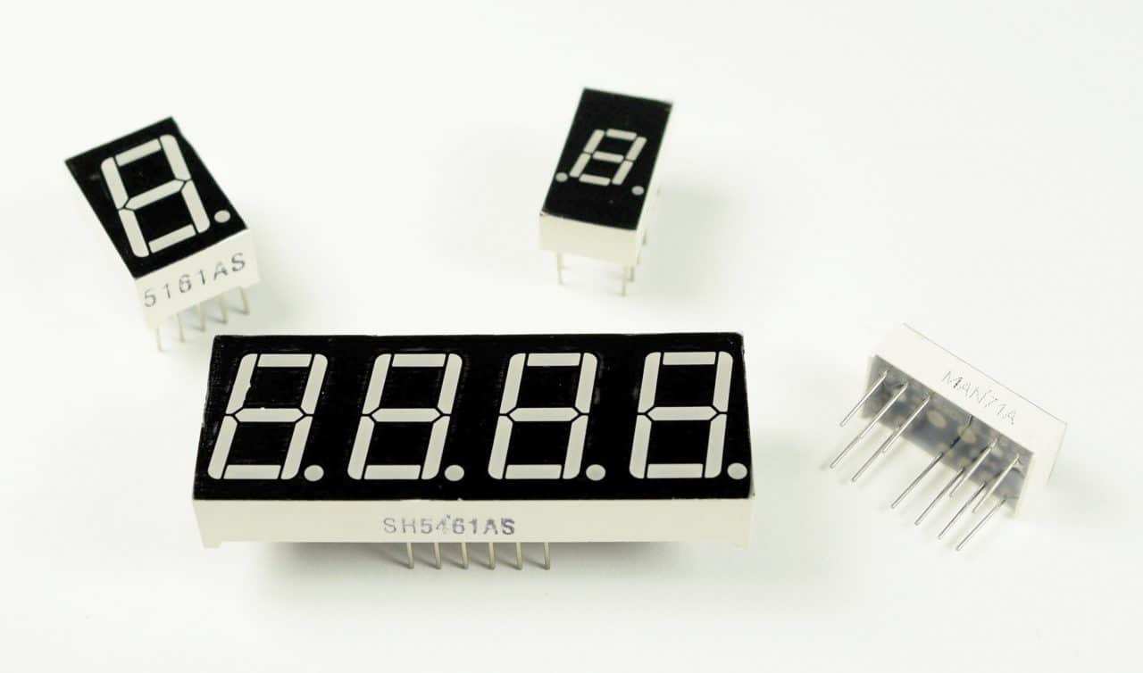 Arduino 7 Segment Display - Single Digit and 4 Digit Displays