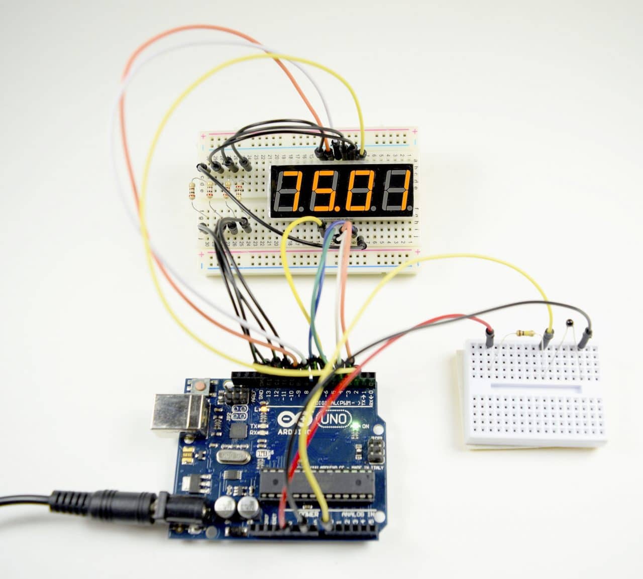How to Set up Seven Segment Displays on the Arduino