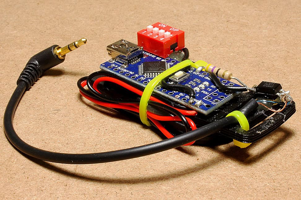 Control Your DSLR Camera with an Arduino