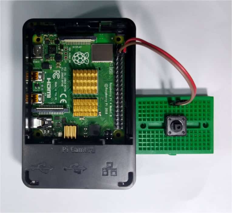 How to Use a Switch to Turn On and Off the Raspberry Pi